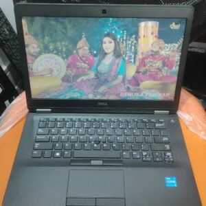 Dell E7470 I5, 6th 8gb ram 256gb ssd 14 inch display Backlight keyboard New adaptor