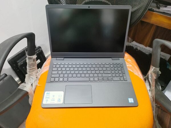 Hp 240 G7 I3, 7TH 8GB RAM 256 GB SSD 14 INCH DISPLAY ORG BLUE PIN ADAPTOR CONDITION BRAND NEW