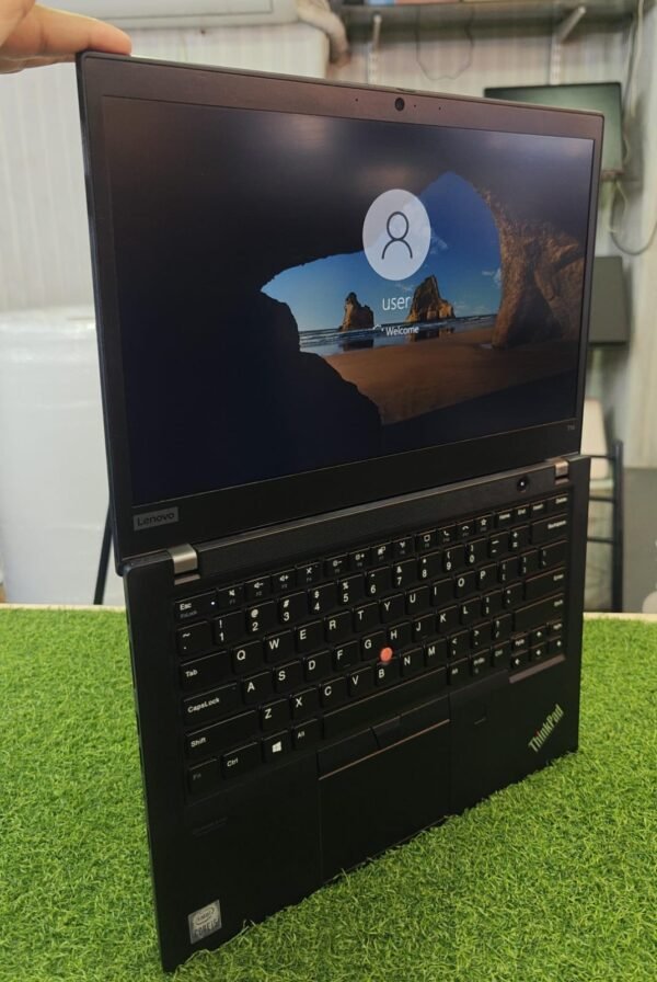 ThinkPad sleek T14  Corei5 10Th 🔥 Ram 16Gb 🔥 Ssd 256Gb 🔥 Super mint condition  Fingerprint 🫆  Backlit keyboard - Image 4