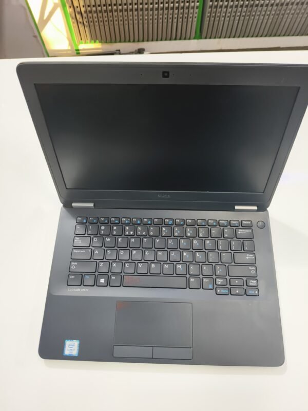 💥Dell latitude 7270 💥core i5/6th Gen  💥8gb/256Gb ssd  💥12" Screen size - Image 3